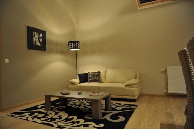 B&B Espace Tello Jodoigne Habitación foto